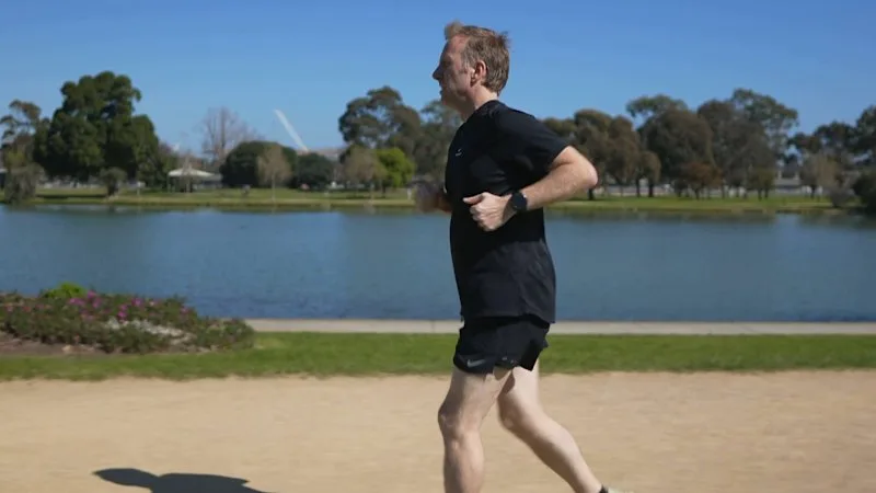 Melbourne man to run marathon after miracle tram survival