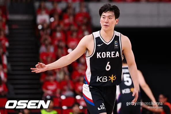 ‘에이스 이현중 3점슛 부진했지만…’ 이정현+장재석 43점 터졌다! 한일전 승리한 마줄스호 A조 선두로 AG 8강행 [아시안게임]