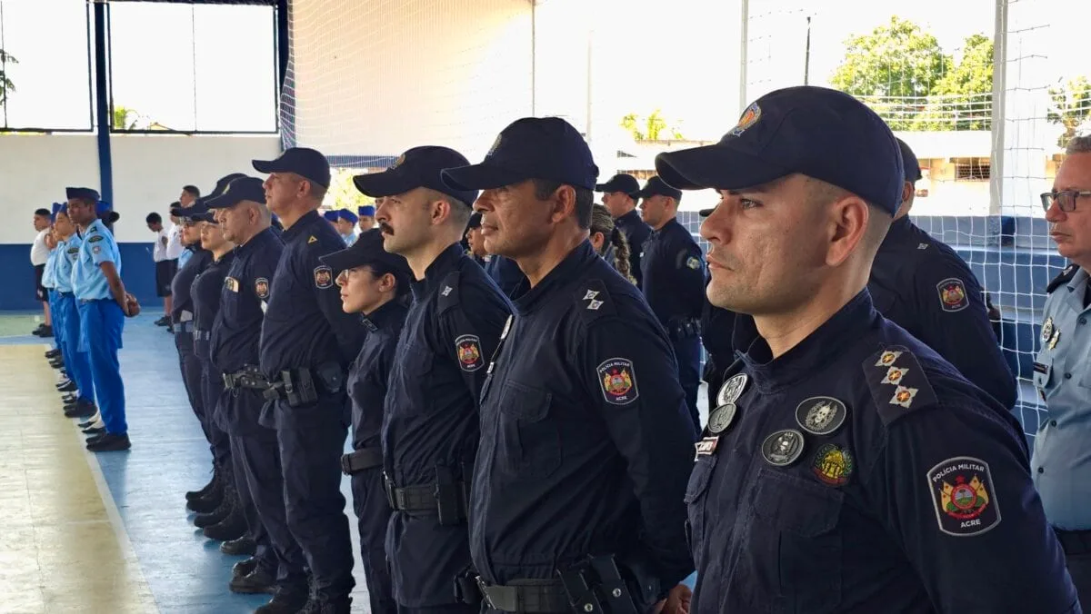 Quatro novos tenentes passam a integrar o 6º Batalhão da PM em Cruzeiro do Sul