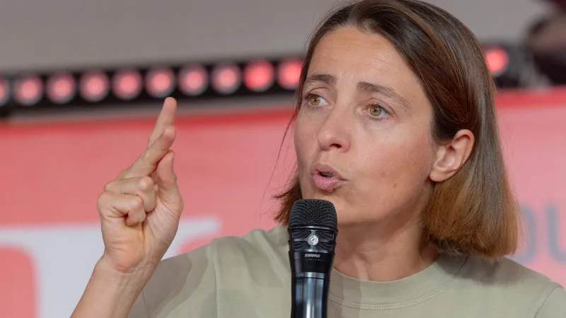 "Ce budget sacrifie la jeunesse": Sophie Binet appelle à "modifier en profondeur" le projet de loi de finances du gouvernement