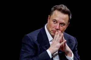 ‘Hora de Zelenski ir embora’, diz Musk em nova crítica ao líder ucraniano