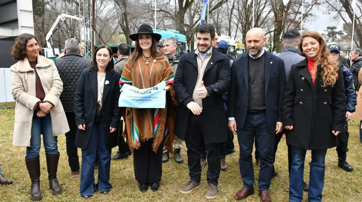 Villarruel se mostró con el presidente de la UCR en Santa Fe y presionó por las retenciones al campo