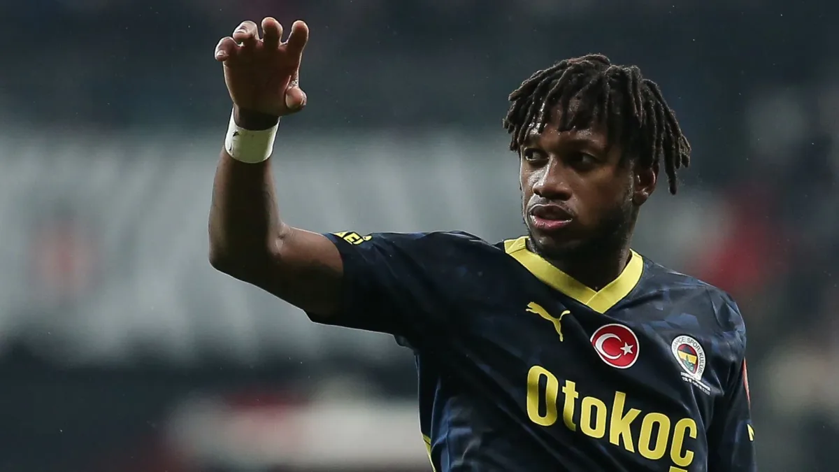 Atlético-MG acerta contratação de Fred após passagem pelo Fenerbahçe