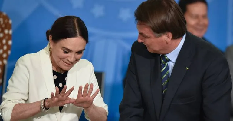 Regina Duarte "definitivamente não" voltaria à política