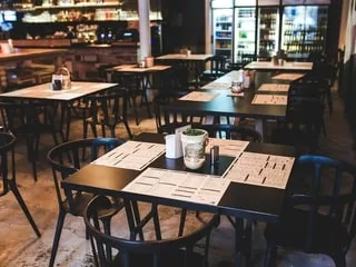 « Je n’y croyais pas » : victime d’une arnaque en ligne, un restaurateur récupère finalement ses 24 000 € volés