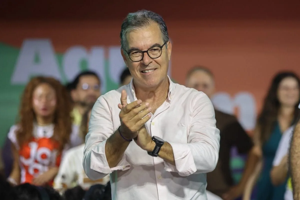 Jorge Viana lidera arrecadação entre candidatos ao Senado e cinco ainda não registraram recursos