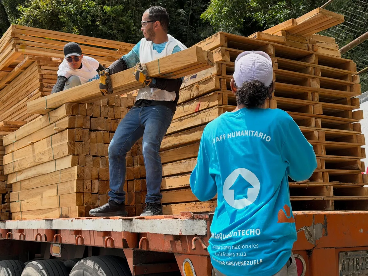 ONG chilena construyó sus primeras 17 viviendas a familias afectadas por los terremotos en Venezuela