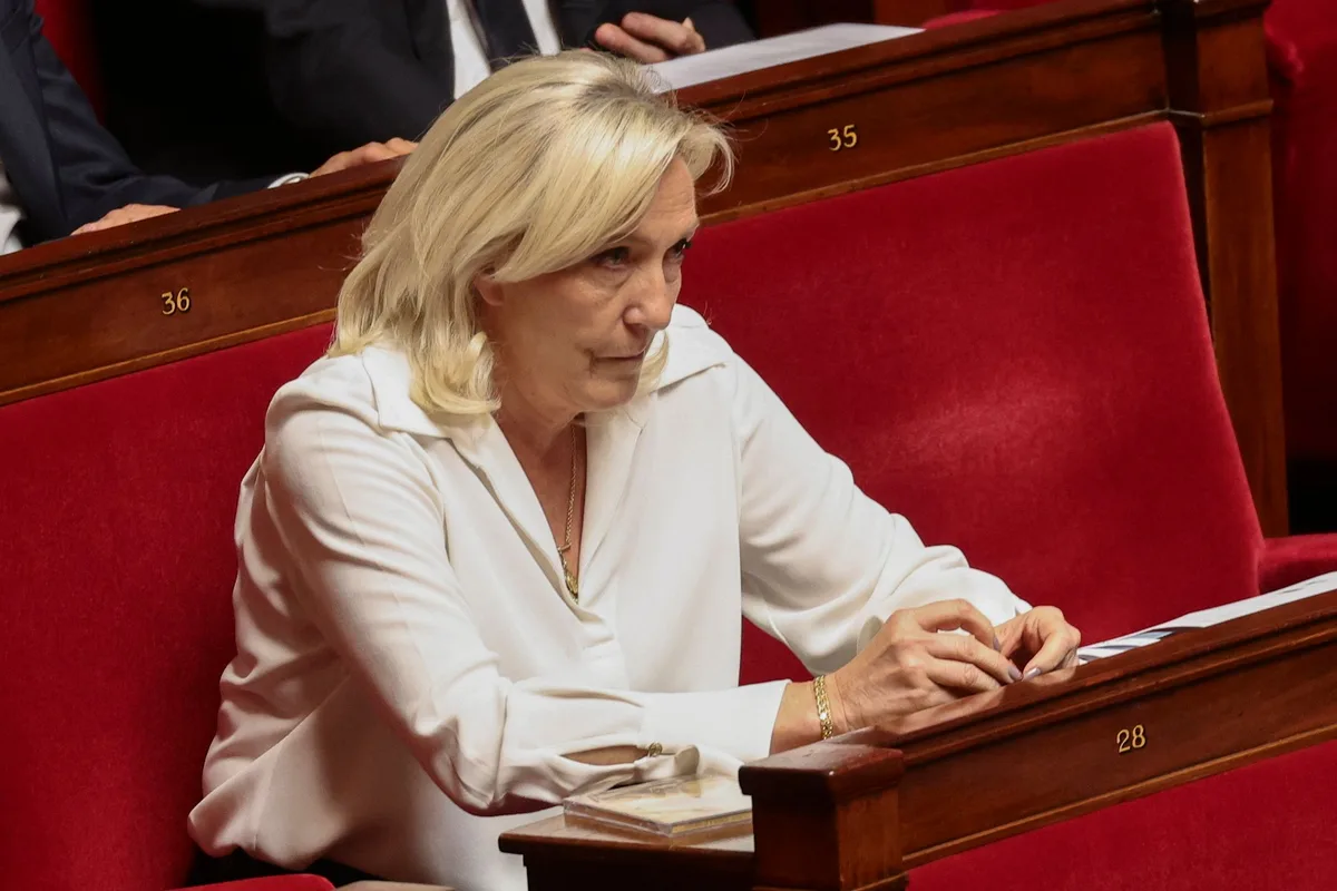 Ukraine et budget 2027 : derrière une apparente crédibilité, le RN toujours aussi ambigu