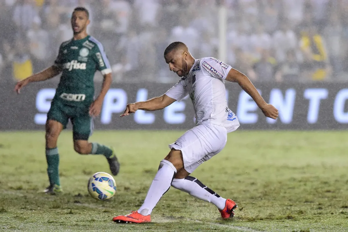 Saiba onde está Nilson, vilão do Santos no vice para o Palmeiras na Copa do Brasil 2015