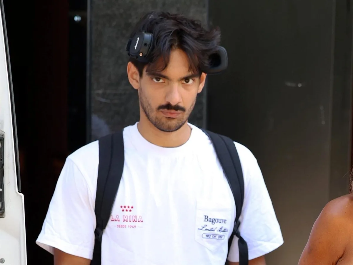 Alejandro, hijo de Ivonne Reyes y Pepe Navarro, se reinventa y monta su propio negocio de tacos en Madrid