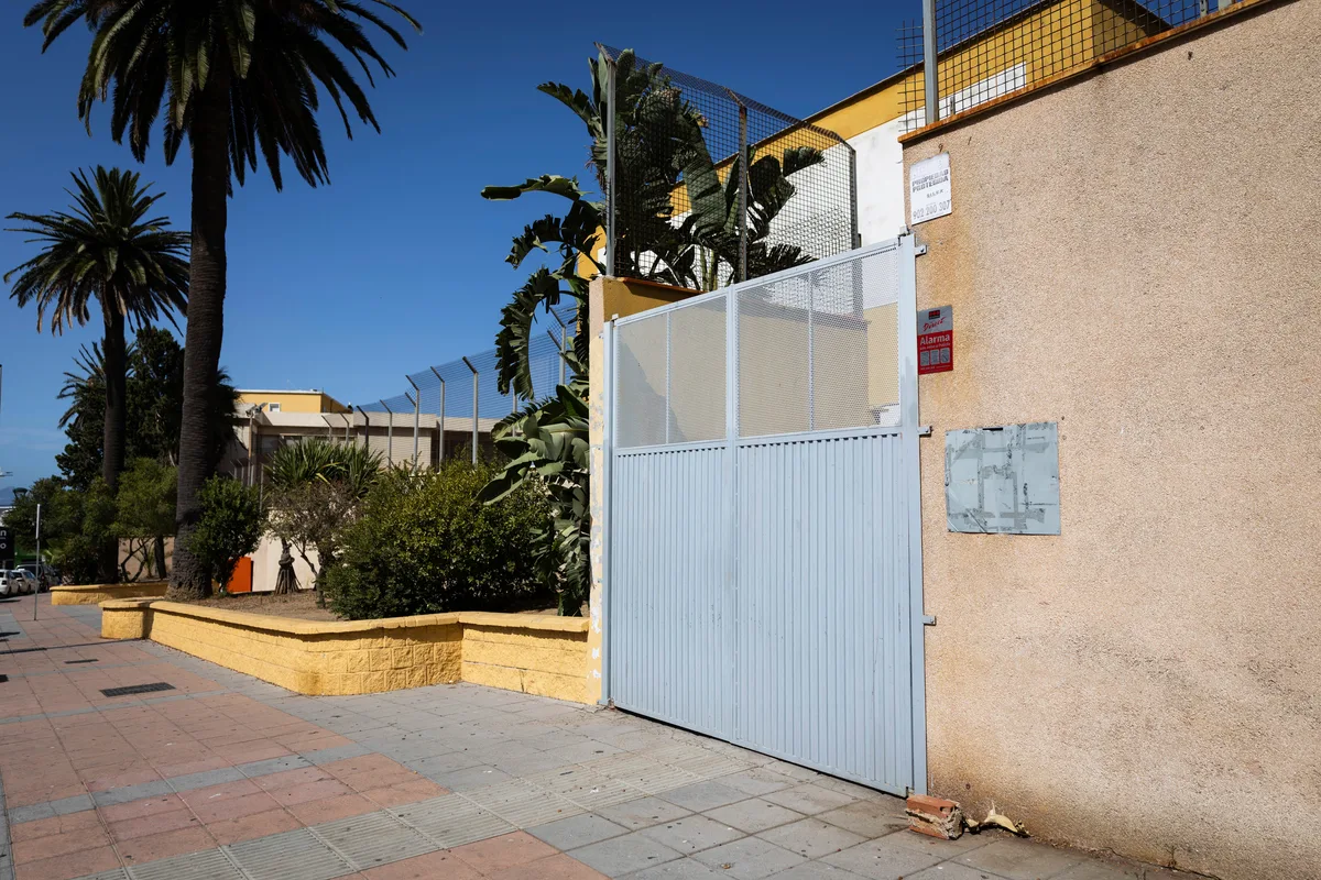 El Gobierno pondrá policías en los colegios de Ceuta, que estarán vigilados también por las noches para que no entren inmigrantes