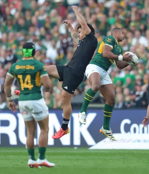Rassie Erasmus backs referee call as All Blacks scrum swings Ellis Park Test