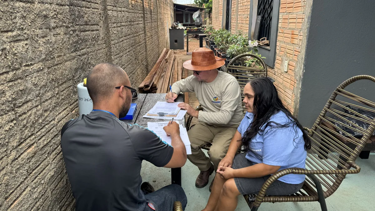 Iteraima inicia regularização de área no bairro Murilo Teixeira