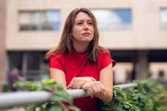 Laure Vega: "La CUP tiene claro que puede pactar con el PSC en Barcelona si es para mejorar la vida de la gente