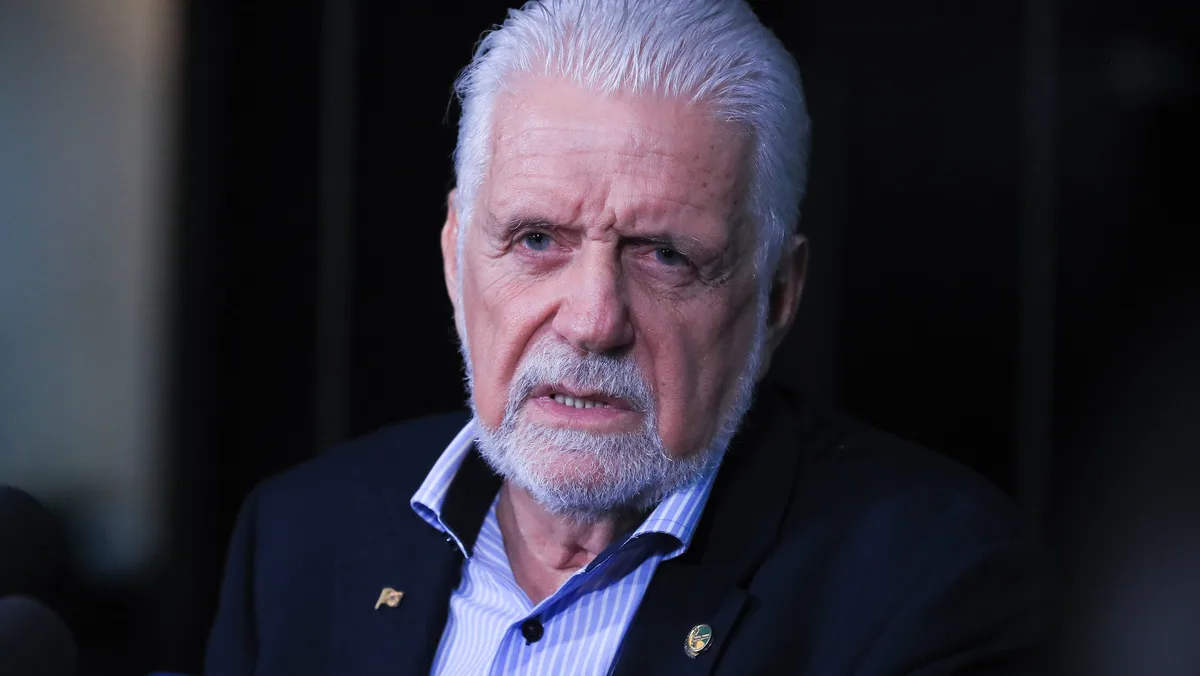 Vorcaro pediu “discrição” em voo para Jaques Wagner, diz PF
