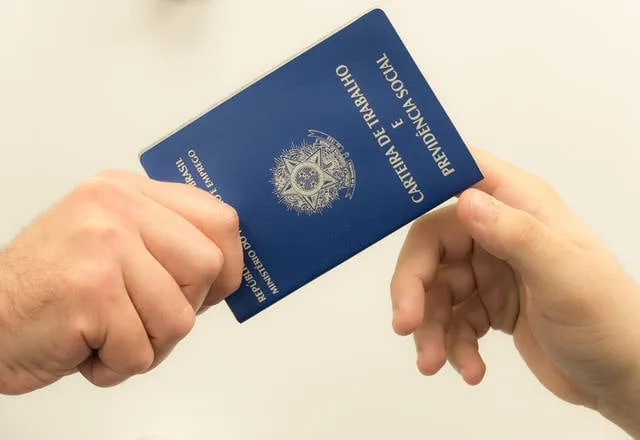 Brasil cria 58,5 mil vagas formais em julho; resultado é o pior para o mês desde 2020, aponta Caged