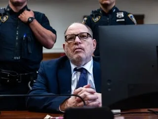 Harvey Weinstein, reconnu coupable d’agression sexuelle à New York, va connaître sa peine