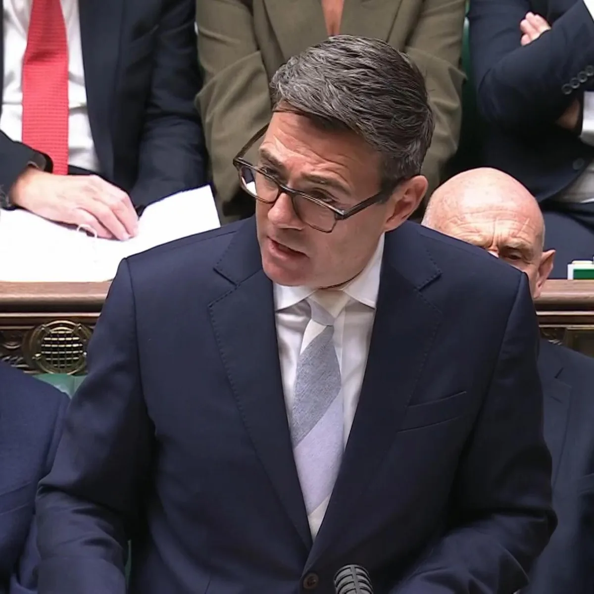 Großbritannien - Burnham: Iran wohl verantwortlich für Militärbasis-Vorfall