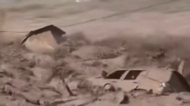 Red Cross video shows flood in full power