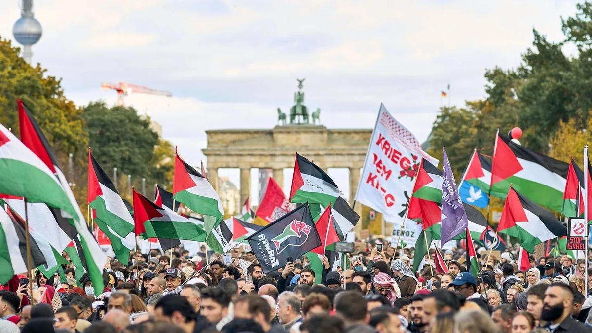 Proteste am Wochenende: Demonstrationen im Regierungsviertel - 1.400 Polizisten
