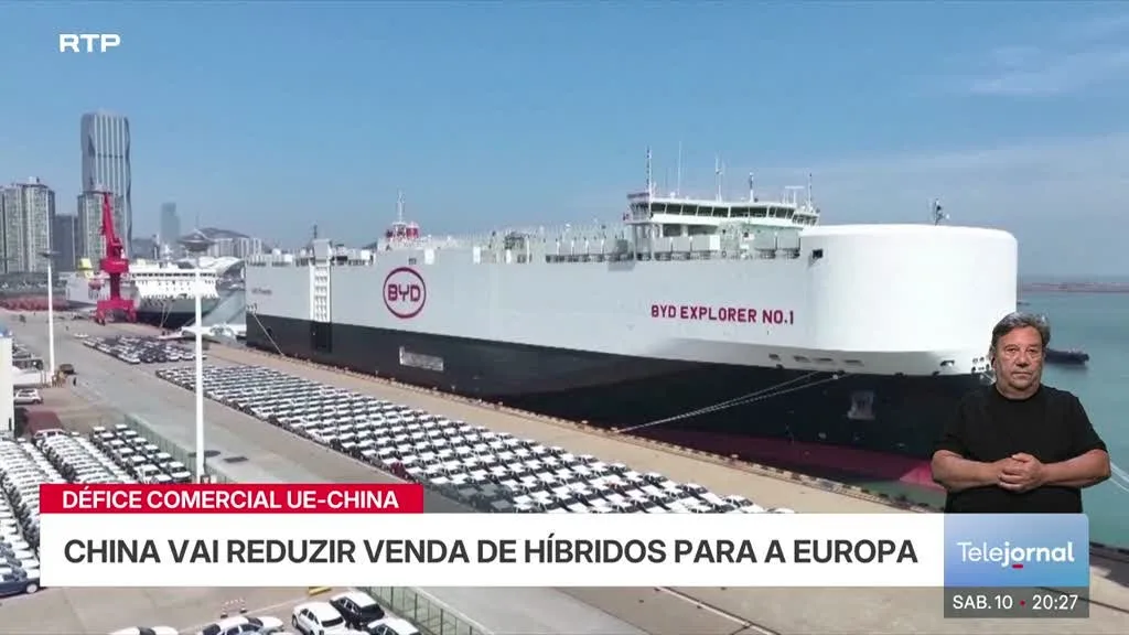 China vai reduzir para metade as exportações de veículos híbridos e plug-in para a UE