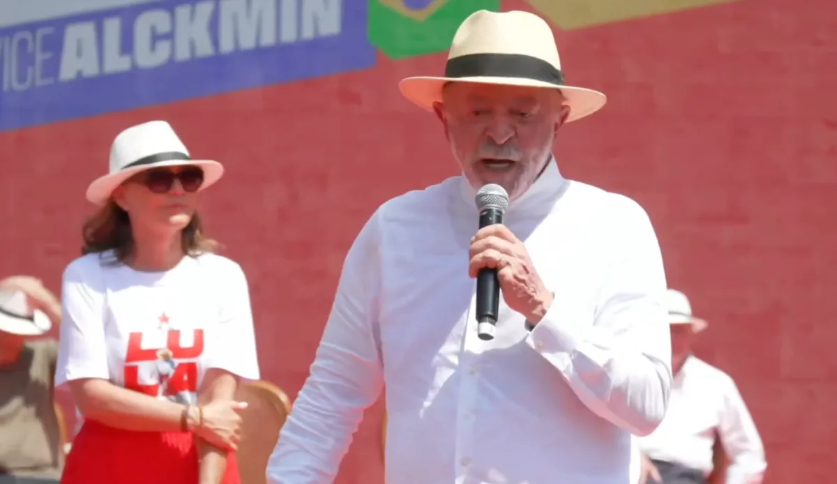 Lula promete caneta emagrecedora de graça às vésperas da eleição