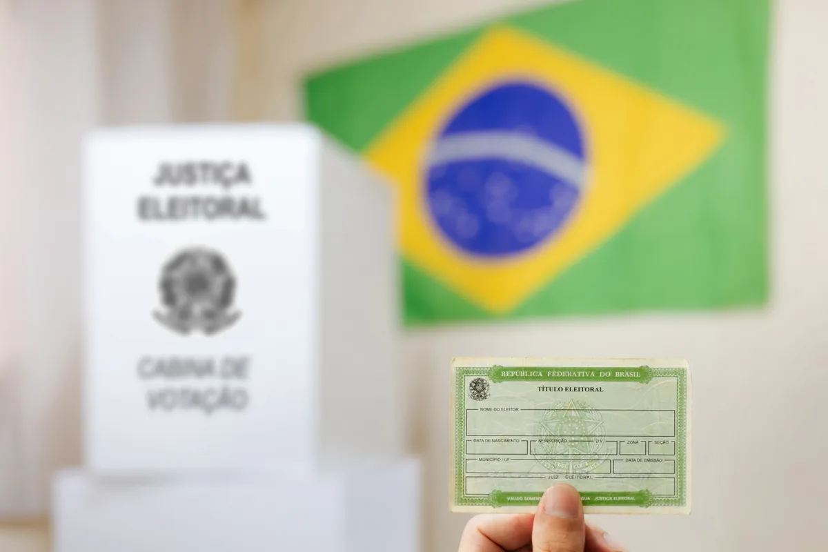 Quantos candidatos o eleitor escolhe nas eleições de 2026? Veja a ordem da votação