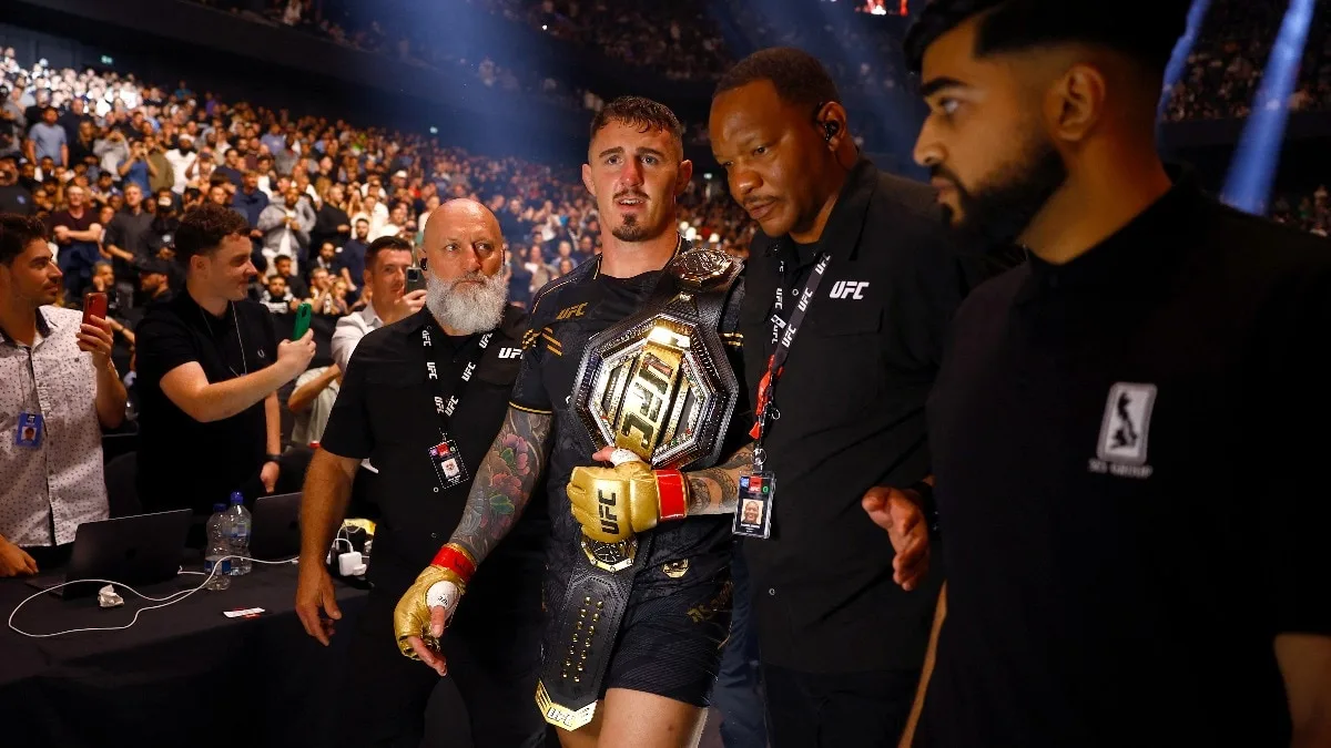 Tom Aspinall forced to vacate UFC heavyweight title amid ongoing eye issues