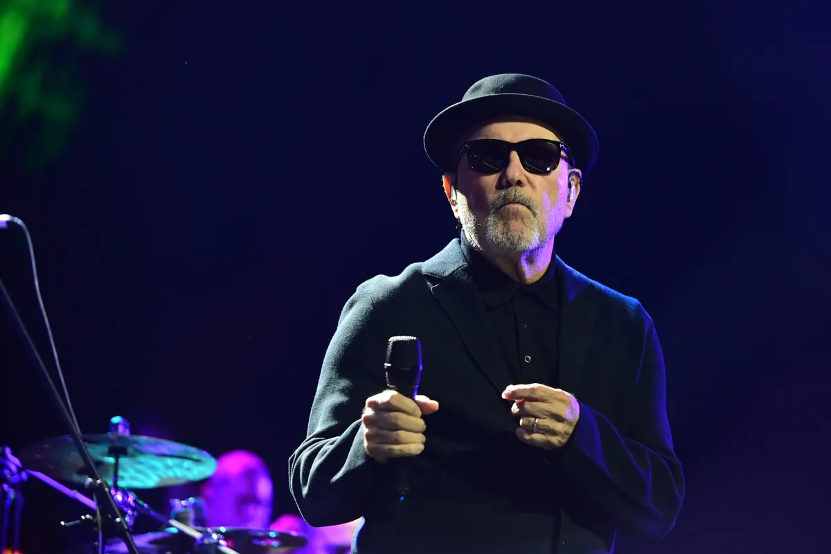 Charly García disfrutó del concierto de Rubén Blades y se encontraron en camarines