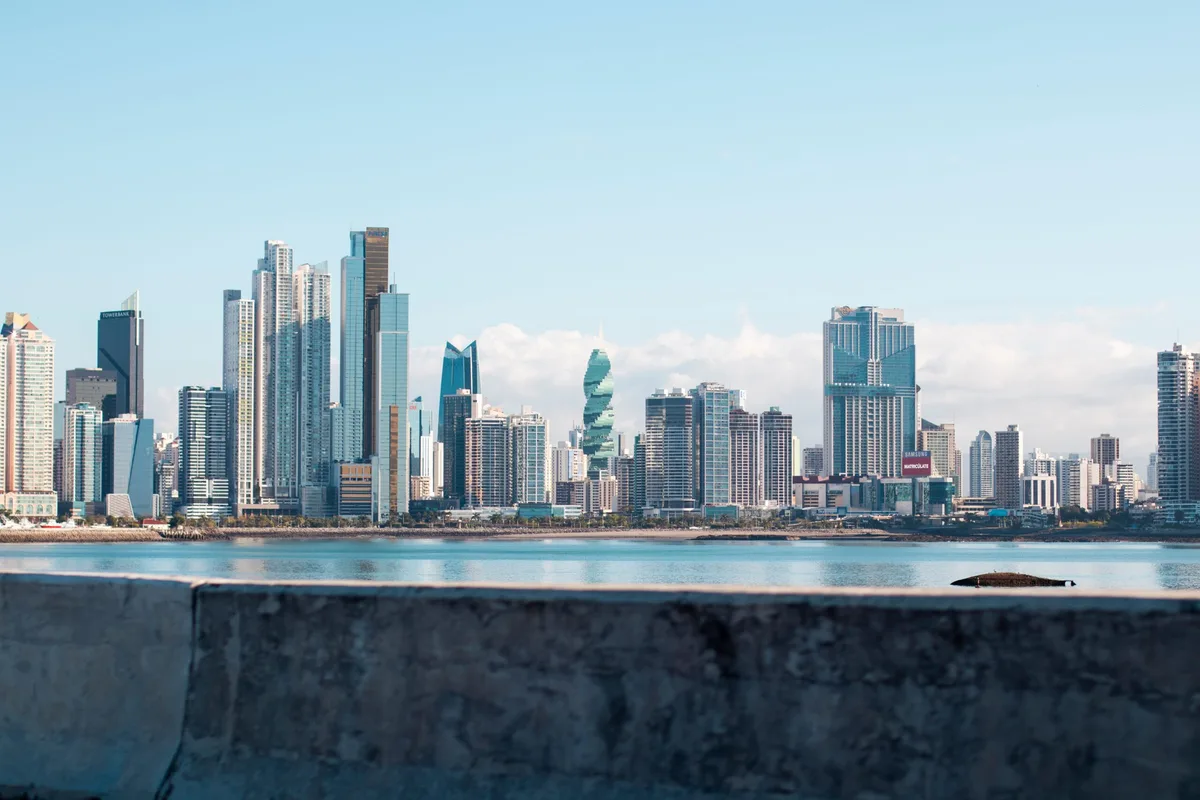 Brasil aparece no top 5 melhores países para estrangeiros morarem em 2026; veja ranking