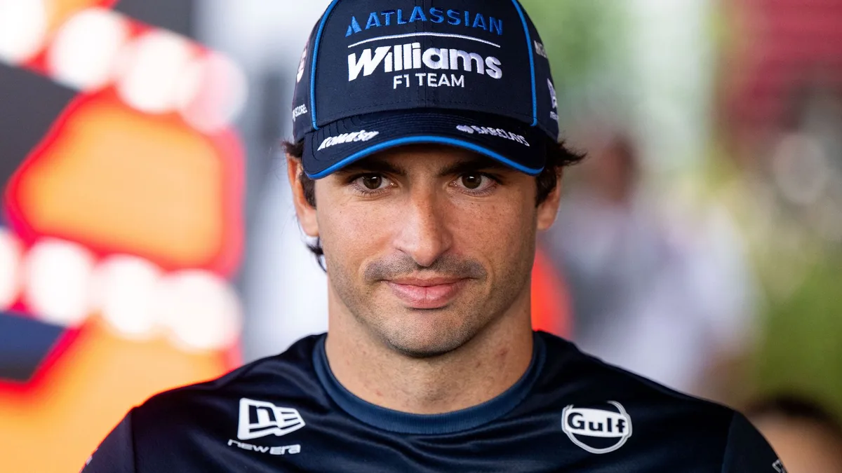 Sainz signs multi-year contract extension with Williams