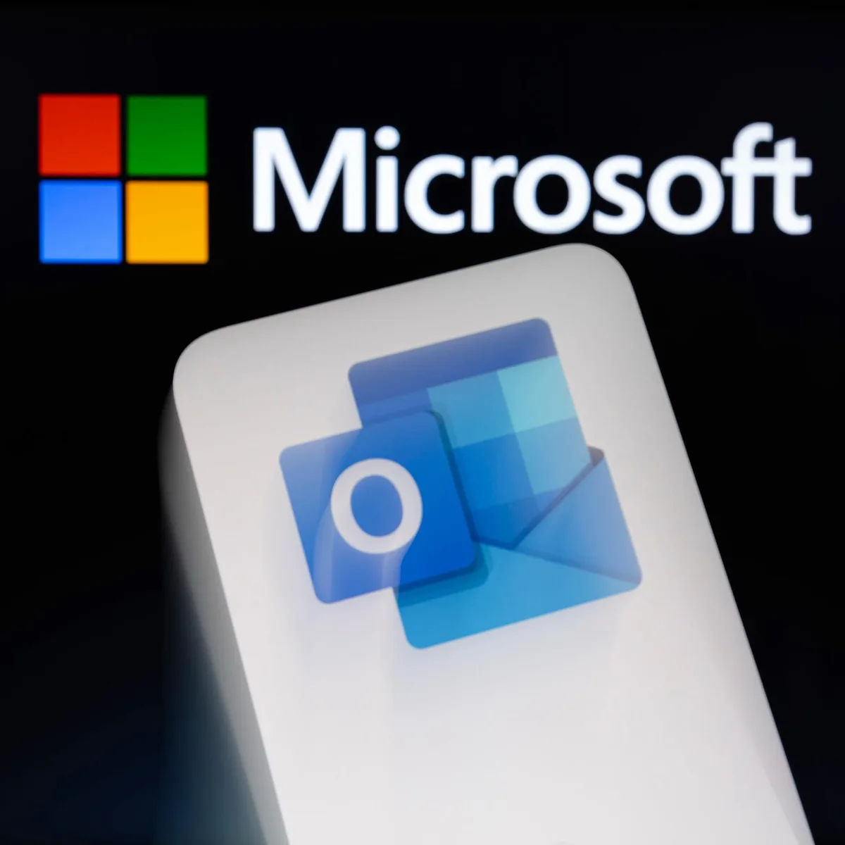 Weltweit Ausfälle - Microsoft meldet weitreichende Störungen im E-Mail-Verkehr über Outlook
