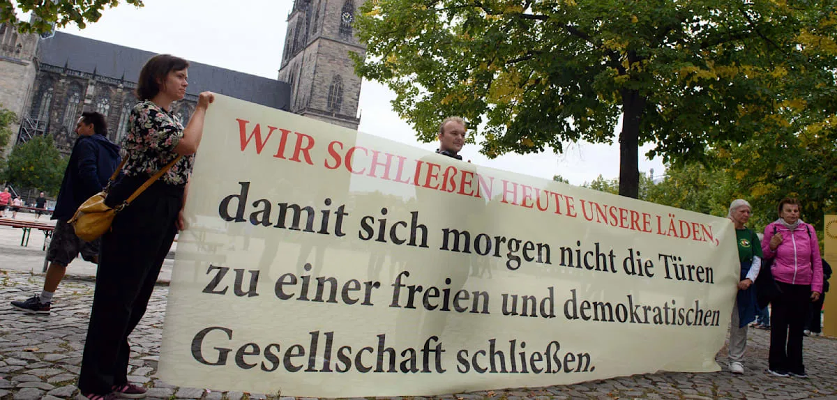 Migranten schließen Läden aus Protest | Magdeburg-News