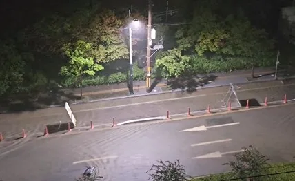거제 시간당 100㎜ 물폭탄…일부 하천 범람속 긴급대피 요청(종합)