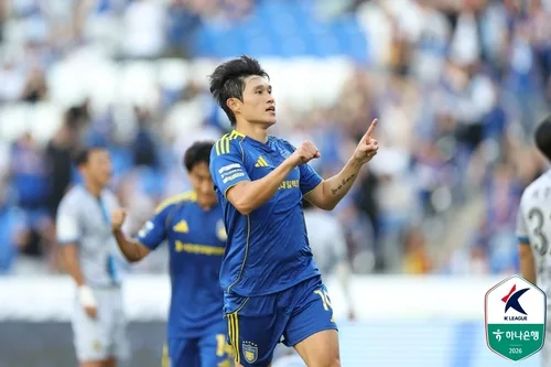 이동경, 두 시즌 연속 '10-10' 새 역사…울산, 인천에 2-1 승리(종합2보)