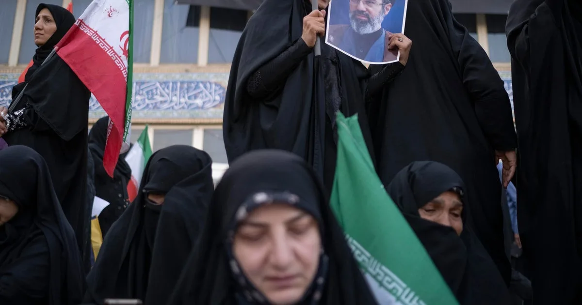Iran dismisses Trump's "economic D-Day" threat as more "failed policies"