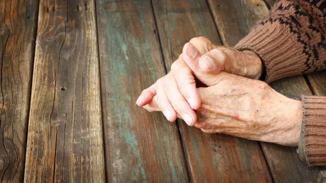 Coagia ex-marido de 75 anos a dar-lhe dinheiro. Já era conhecida da PSP