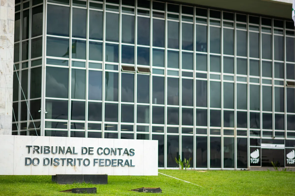 TCDF abre inscrições de concurso para analista; salário é de R$ 14,9 mil