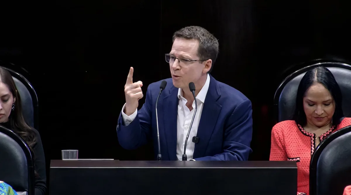 Ricardo Anaya acusa a Sheinbaum de mantener a Ernesto Ruffo en prisión sin pruebas y lo llama “preso político”