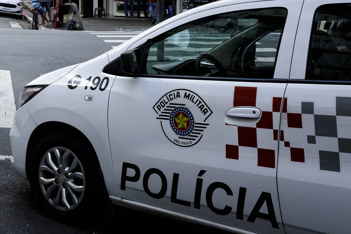 PMs são presos por suspeita de roubo e estupro de adolescente na zona leste de São Paulo