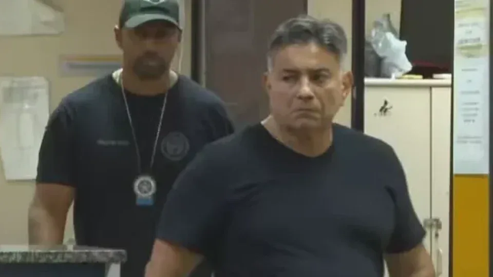 Delegado aposentado da PF é preso por furto em supermercado