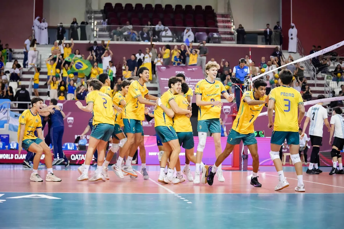 Análise: bronze no Mundial sub-17 traz respiro para o vôlei masculino do Brasil