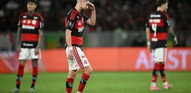 Jorginho lamenta expulsão contra o Del Valle: 'Erro faz parte do futebol'