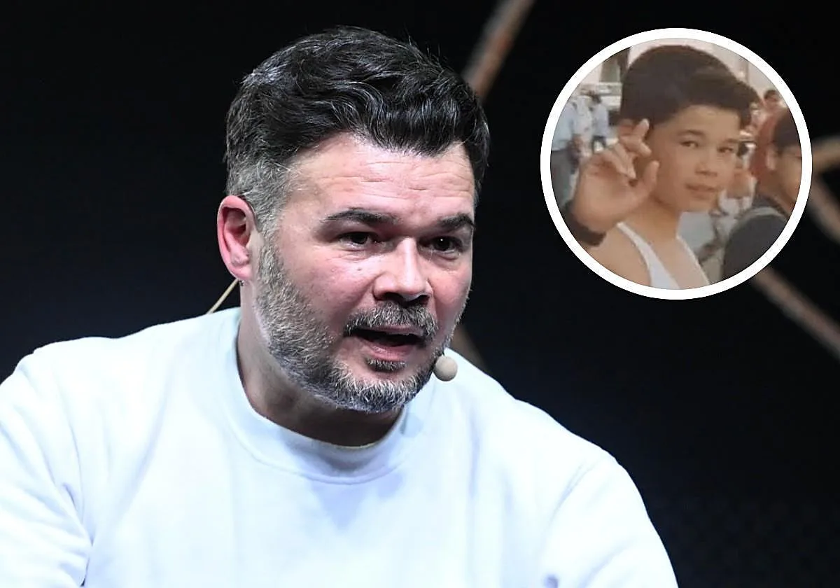Gabriel Rufián, sobre su infancia: «Con ocho años me sabía antes los nombres de los ministros que lo que pasaba en LaLiga. Mis amigos se descojonaban de mí»