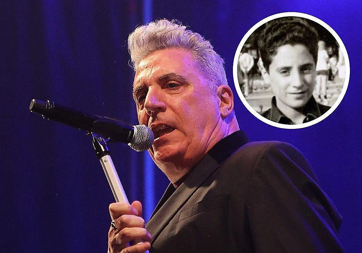 Loquillo, sobre su infancia: «En un piso de 46 metros cuadrados vivíamos mi padre, madre, tía, abuela, yo y un periquito. Yo dormía en un sofá en medio del pasillo»