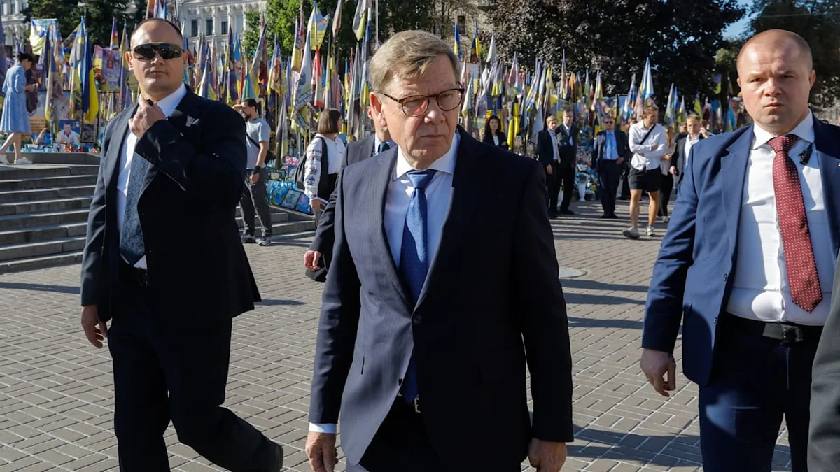 Raketen-Alarm, Gedenken! - Und dann spricht Wadephul vom Ukraine-Sieg