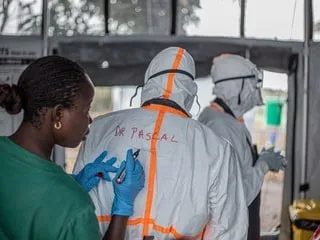 ENTRETIEN. « Pas facile de mener un essai clinique en Ituri » : Marie Jaspard teste un traitement contre Ebola
