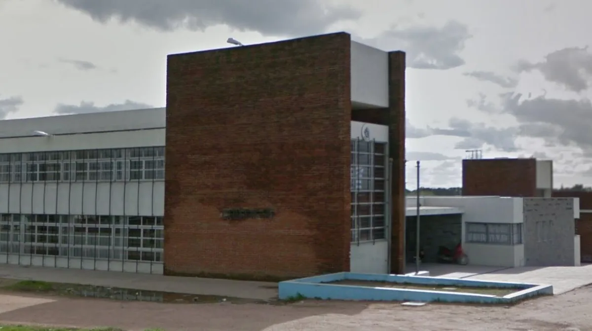 Susto en un jardín de infantes de Rosario: encontraron un arma en la cartuchera de un nene de 4 años