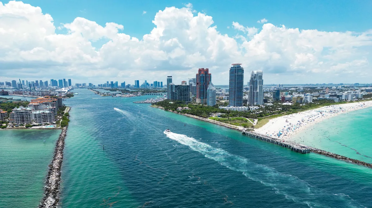 Viajes a Miami y Orlando: el método para congelar el precio del pasaje y pagar en cuotas sin interés