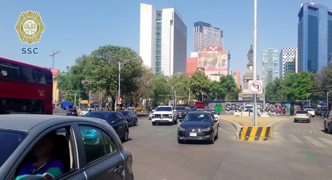 Bloqueos en carreteras y accidentes hoy viernes 24 de abril: encharcamientos en CDMX provocan tráfico